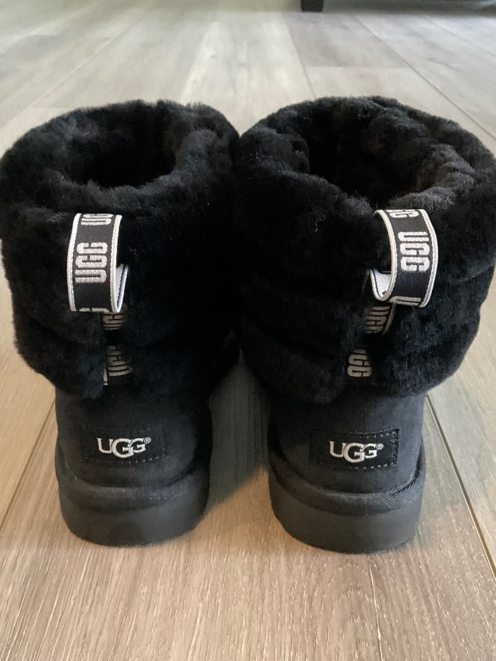 UGG Classic Mini Fluff Quilted Sheepskin Boots in Black Suede Size 7 NEW - Picture 4 of 11